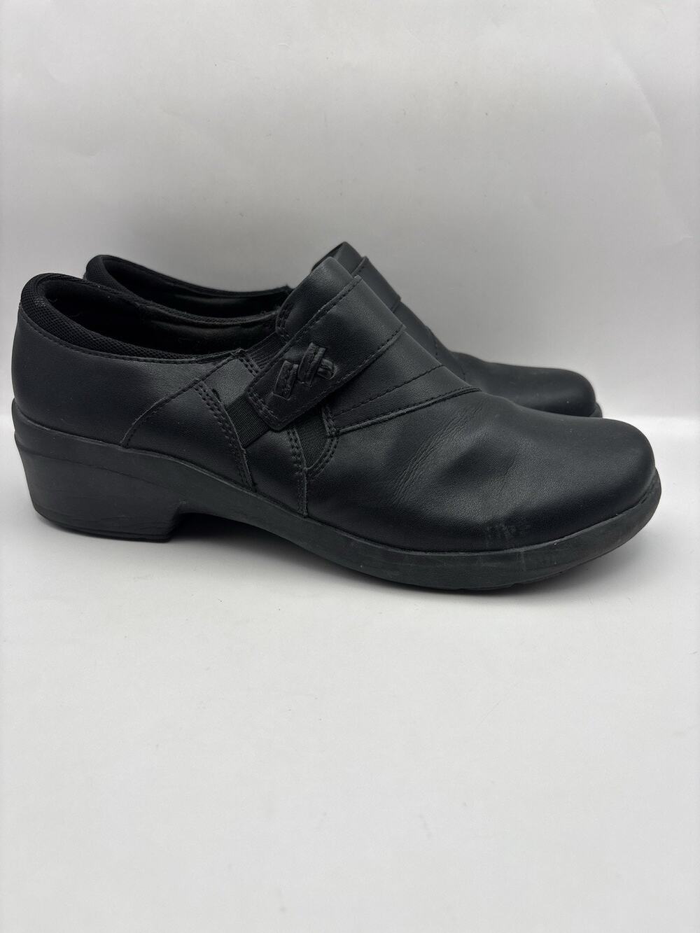 Clarks Angie Pearl Black Leather Slip On Shoes Women Size 10